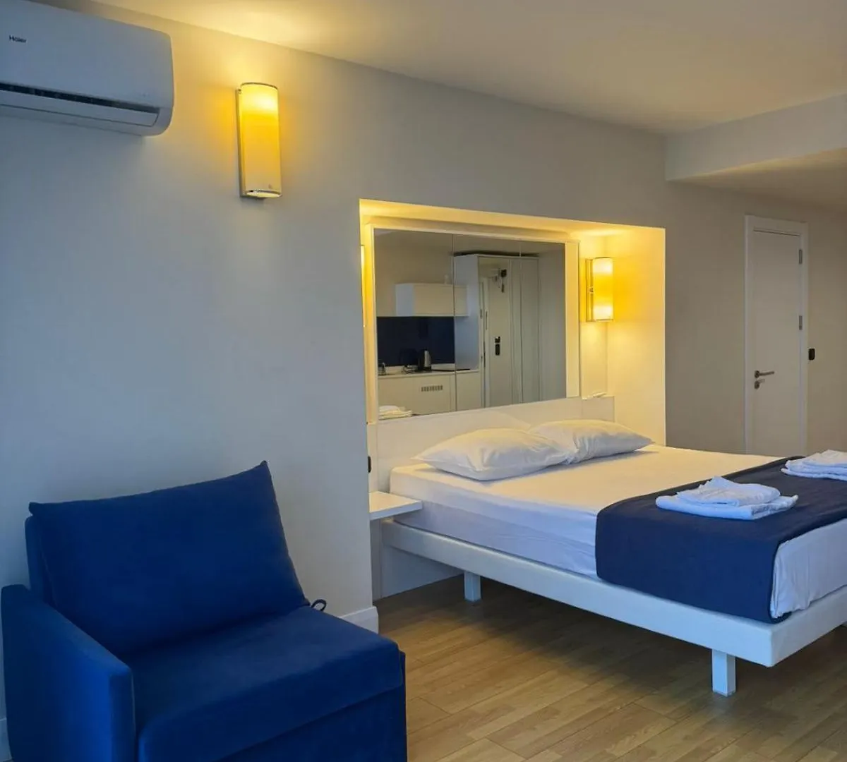 Lux Apart Hotel 555 Batum